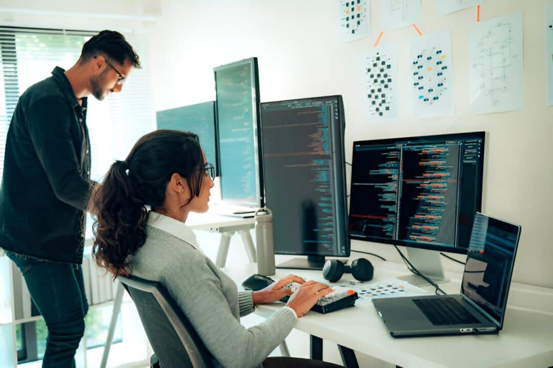 What Is a Blockchain Developer and How to Become One in 2024