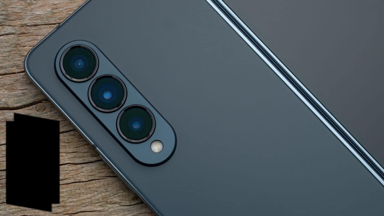 Indian Galaxy Z Fold 6, Corseca Speed and Storm Chargers